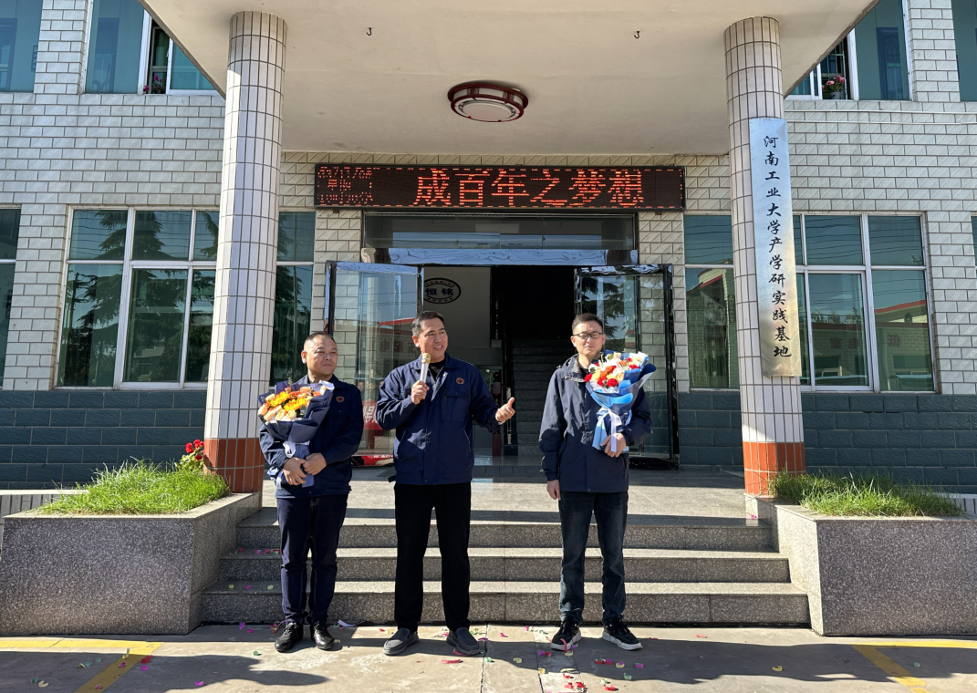 1699426800.png 1699426800.png